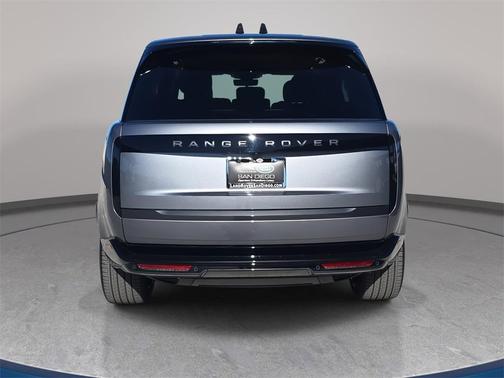 2025 Land Rover Range Rover SE