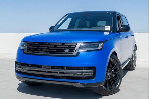2025 Land Rover Range Rover SE
