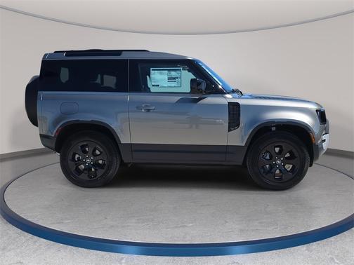2025 Land Rover Defender S
