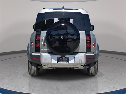 2025 Land Rover Defender S