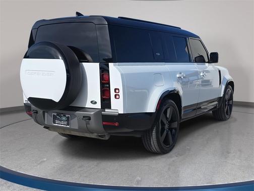 2023 Land Rover Defender X-Dynamic SE