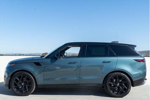 2024 Land Rover Range Rover Sport SE