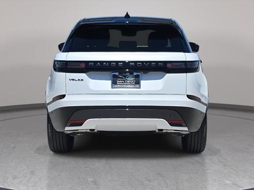 2026 Land Rover Range Rover Velar Dynamic SE