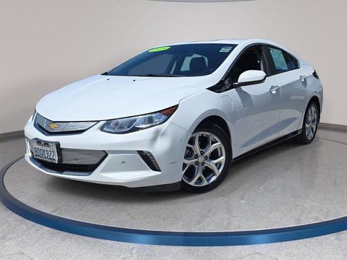 Summit White 2018 Chevrolet Volt Premier