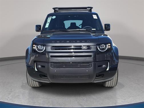 2026 Land Rover Defender X-Dynamic SE