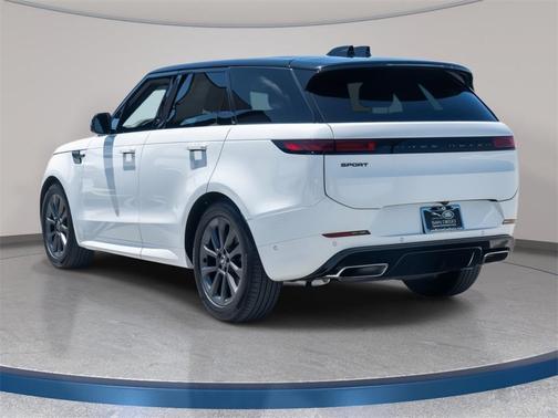 2025 Land Rover Range Rover Sport SE