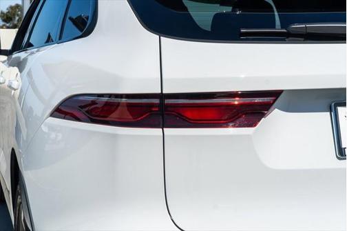 2025 Jaguar F-PACE P250