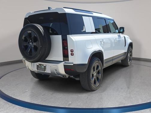 2025 Land Rover Defender S