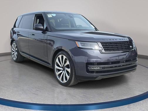 2026 Land Rover Range Rover SE