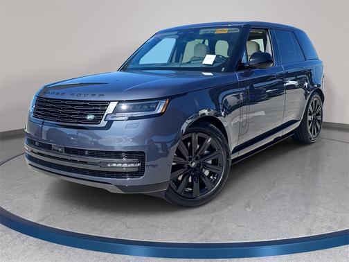 2025 Land Rover Range Rover SE