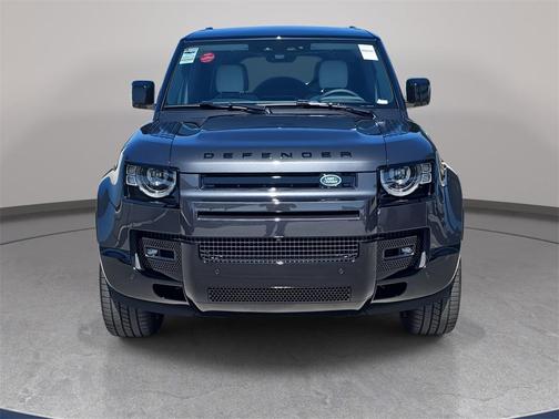 2025 Land Rover Defender X-Dynamic SE