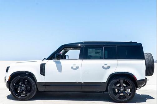 2025 Land Rover Defender X-Dynamic SE