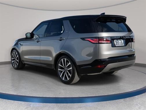 2025 Land Rover Discovery Dynamic SE