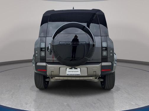 Carpathian Gray Premium Metallic 2026 Land Rover Defender S
