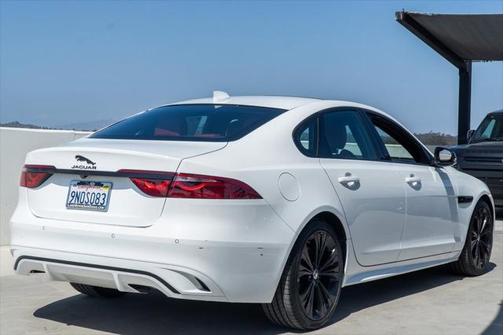 2024 Jaguar XF R-Dynamic SE