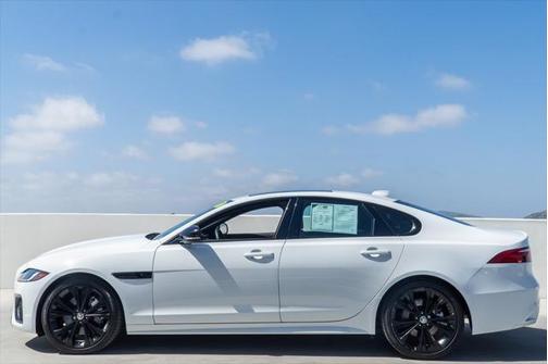 2024 Jaguar XF R-Dynamic SE