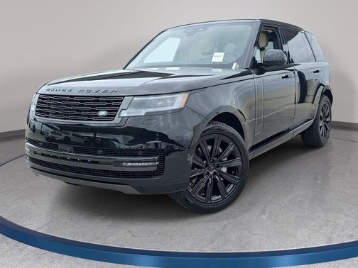 Santorini Black 2026 Land Rover Range Rover SE