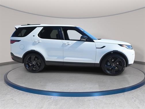 2025 Land Rover Discovery S