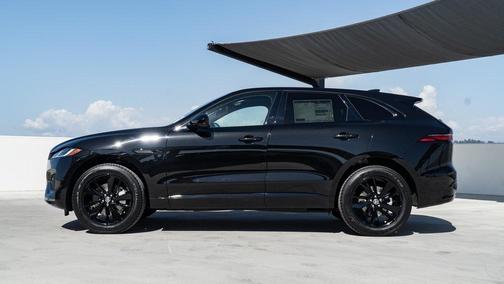 2025 Jaguar F-PACE P250