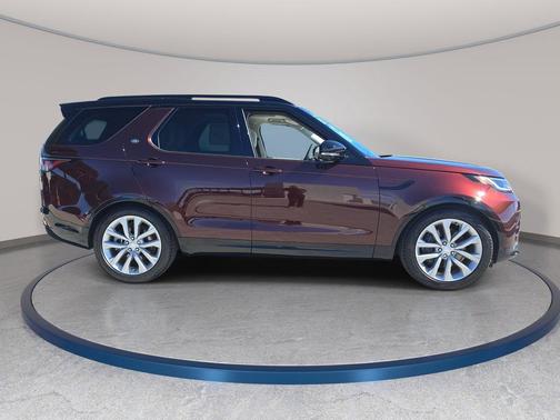 Sedona Red 2026 Land Rover Discovery Gemini Edition