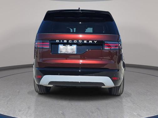 Sedona Red 2026 Land Rover Discovery Gemini Edition