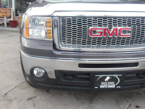 Storm Gray Metallic 2011 GMC Sierra 1500 SLE