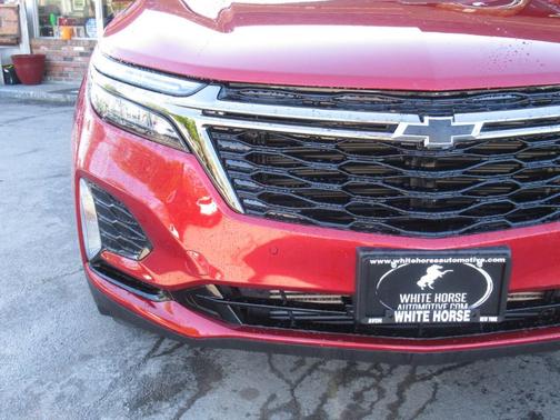 Radiant Red 2023 Chevrolet Equinox RS