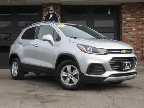 Silver 2019 Chevrolet Trax LT