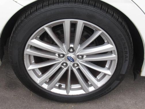 2015 Subaru Impreza 2.0i Premium