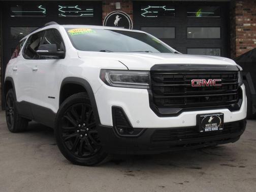 2022 GMC Acadia SLT