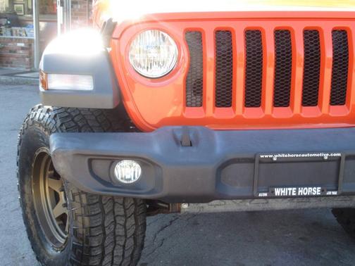 Orange 2018 Jeep Wrangler Unlimited Sport