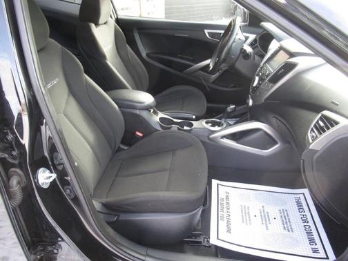 2017 Hyundai Veloster Value Edition