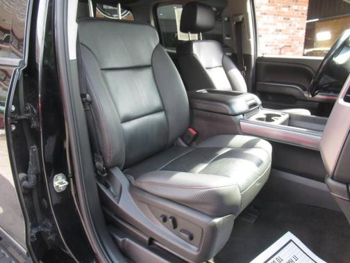 Jet Black 2018 GMC Sierra 1500 SLT