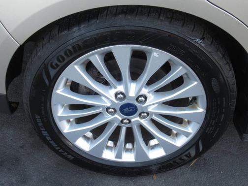 2017 Ford C-Max Hybrid SE