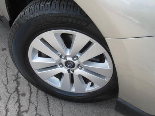 Tungsten Metallic 2016 Subaru Outback 2.5i Premium