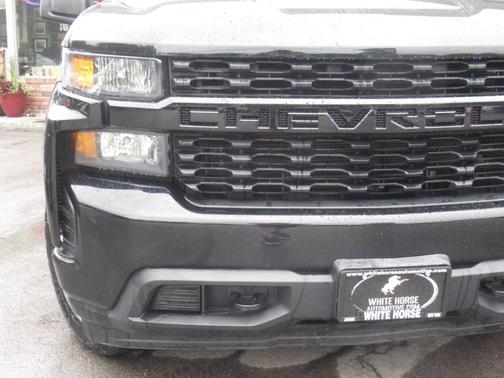 Jet Black 2021 Chevrolet Silverado 1500 Custom