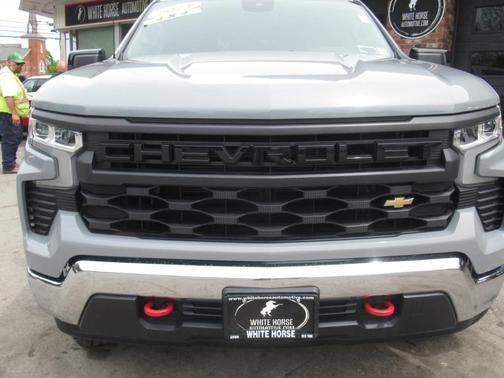 Slate Gray Metallic 2024 Chevrolet Silverado 1500 LT