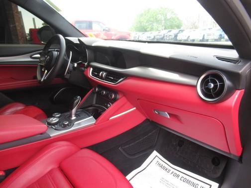 Black 2019 Alfa Romeo Stelvio Ti