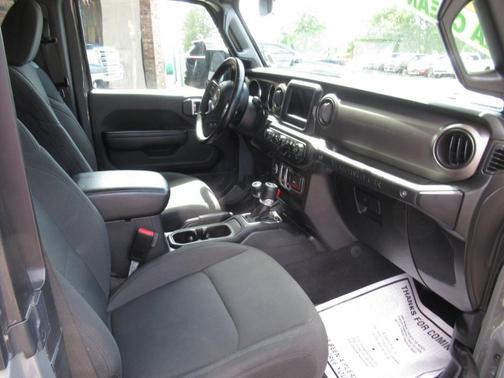 2021 Jeep Wrangler Sport
