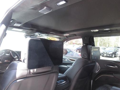 Crystal White 2024 Cadillac Escalade Sport Platinum