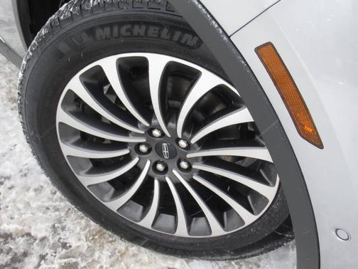 2020 Lincoln Aviator Reserve AWD