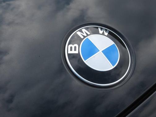 Black Sapphire Metallic 2013 BMW 740 Li xDrive