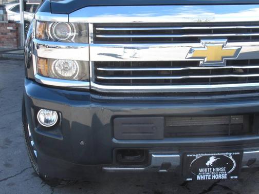 Graphite Metallic 2017 Chevrolet Silverado 2500 High Country