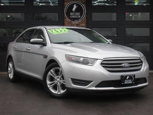 Ingot Silver 2015 Ford Taurus SEL