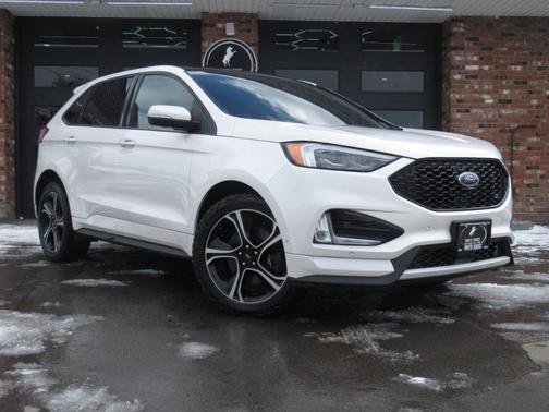 2019 Ford Edge ST