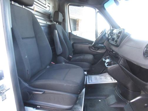 2021 Mercedes-Benz Sprinter 2500 144 IN. WB