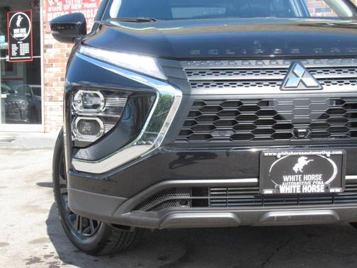 2024 Mitsubishi Eclipse Cross LE