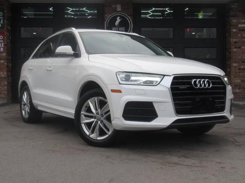 White 2016 Audi Q3 2.0T Premium Plus