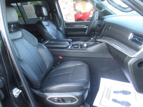 Diamond Black 2022 Jeep Wagoneer Series II