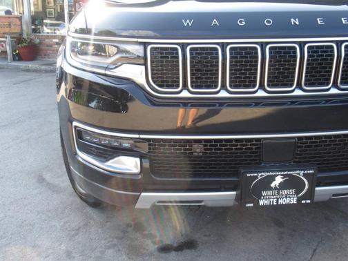 Diamond Black 2022 Jeep Wagoneer Series II